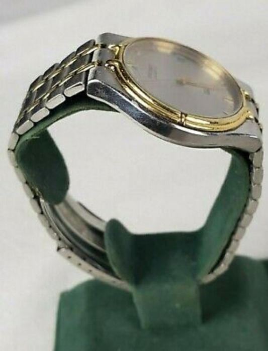 Relógio Seiko Quartz SQ 5Y22-7A09