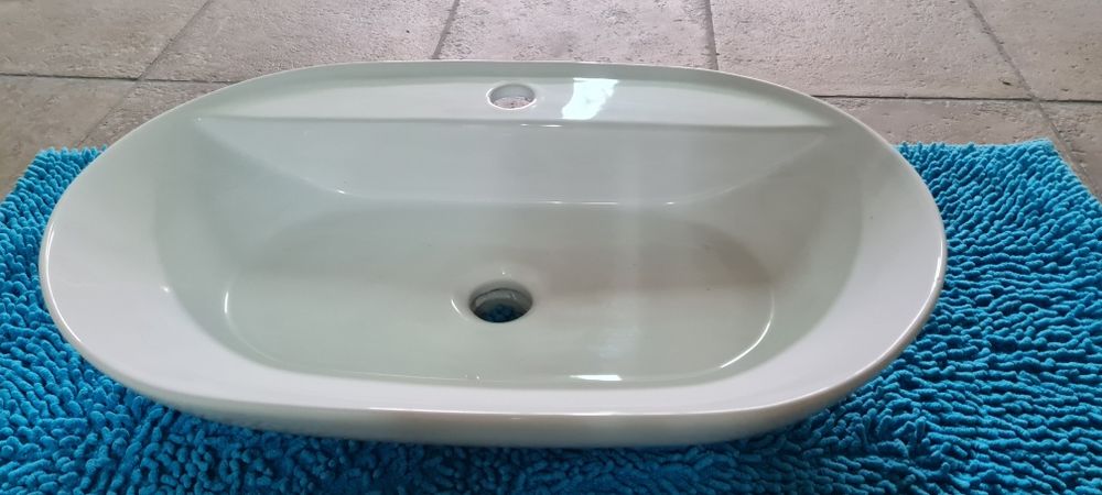 Lavatórios pousar oval SANINDUSA Mod.SANLIFE