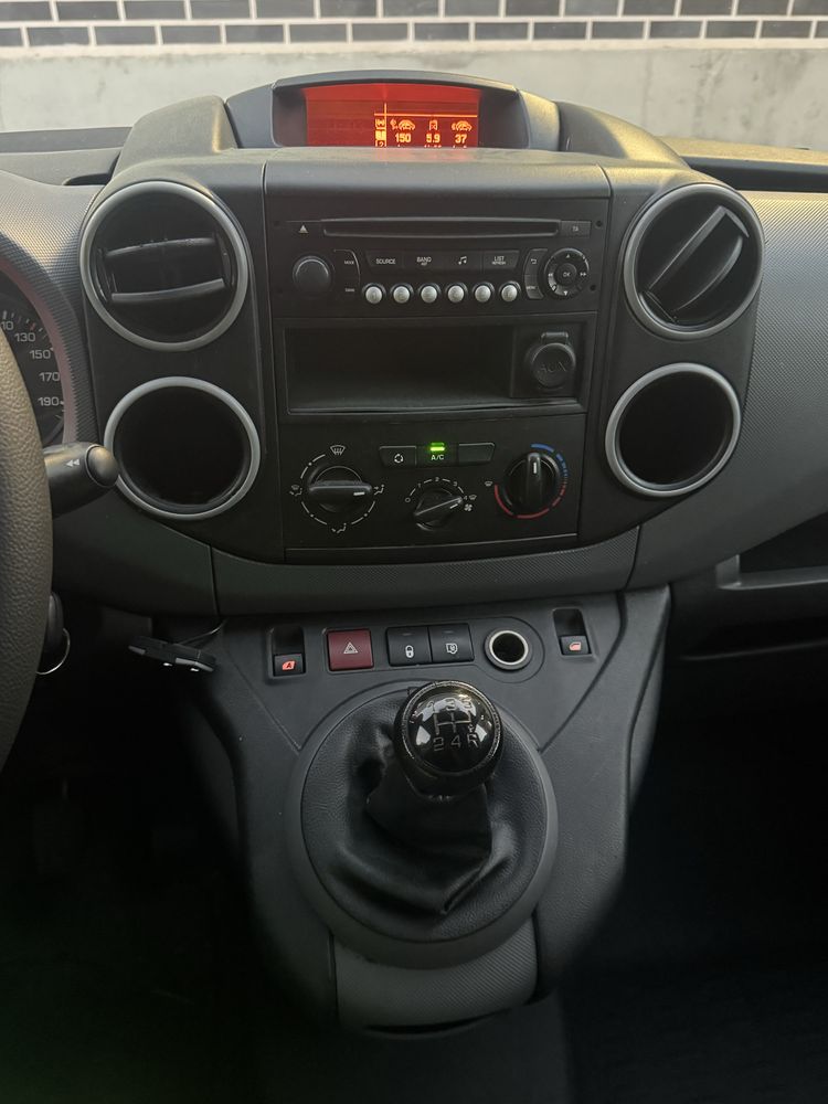 Peugeot Partner 1.6 HDi | 3 lugares