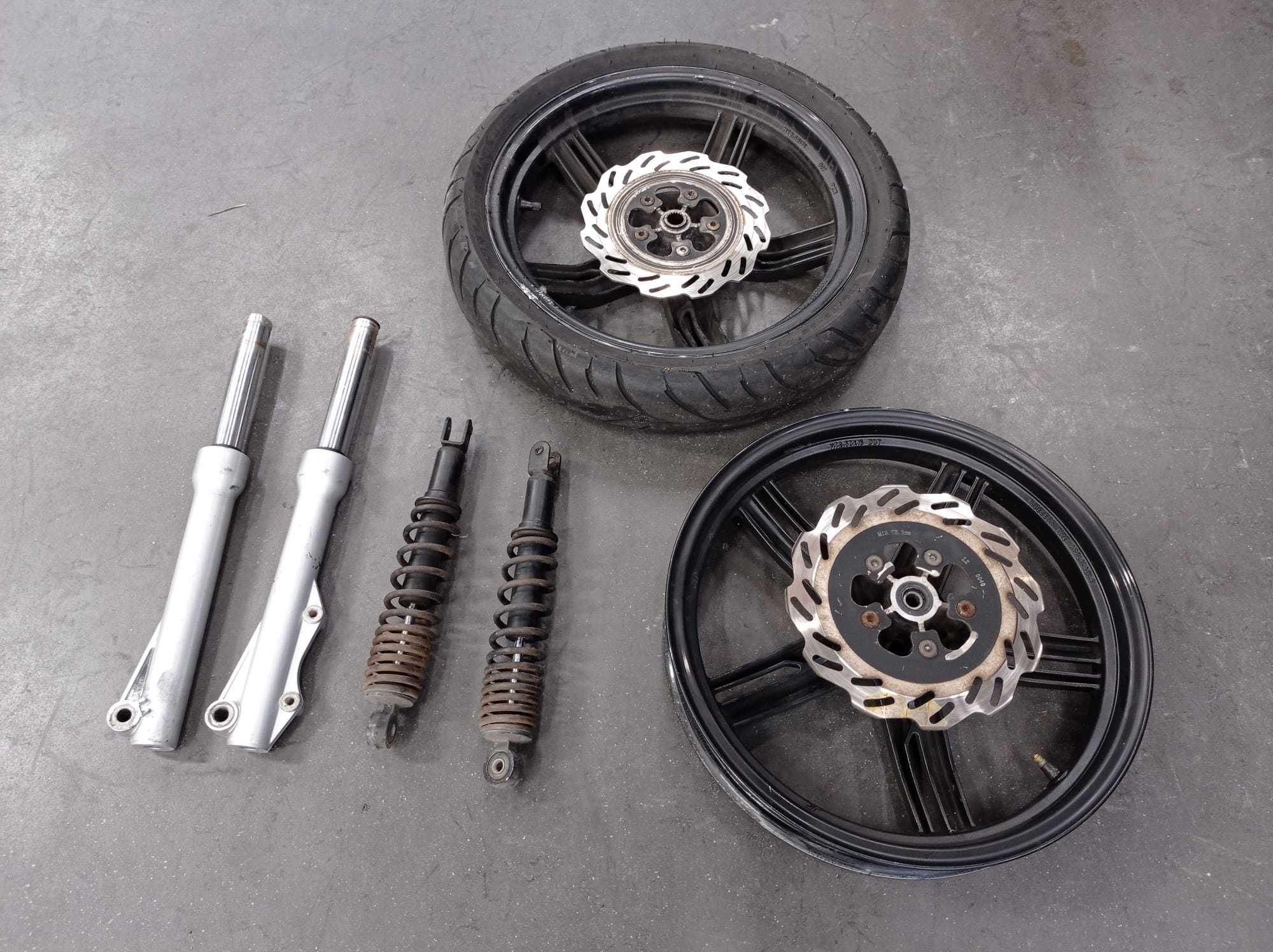 DIVERSO MATERIAL SYM SYMPHONY SR 125 ABS