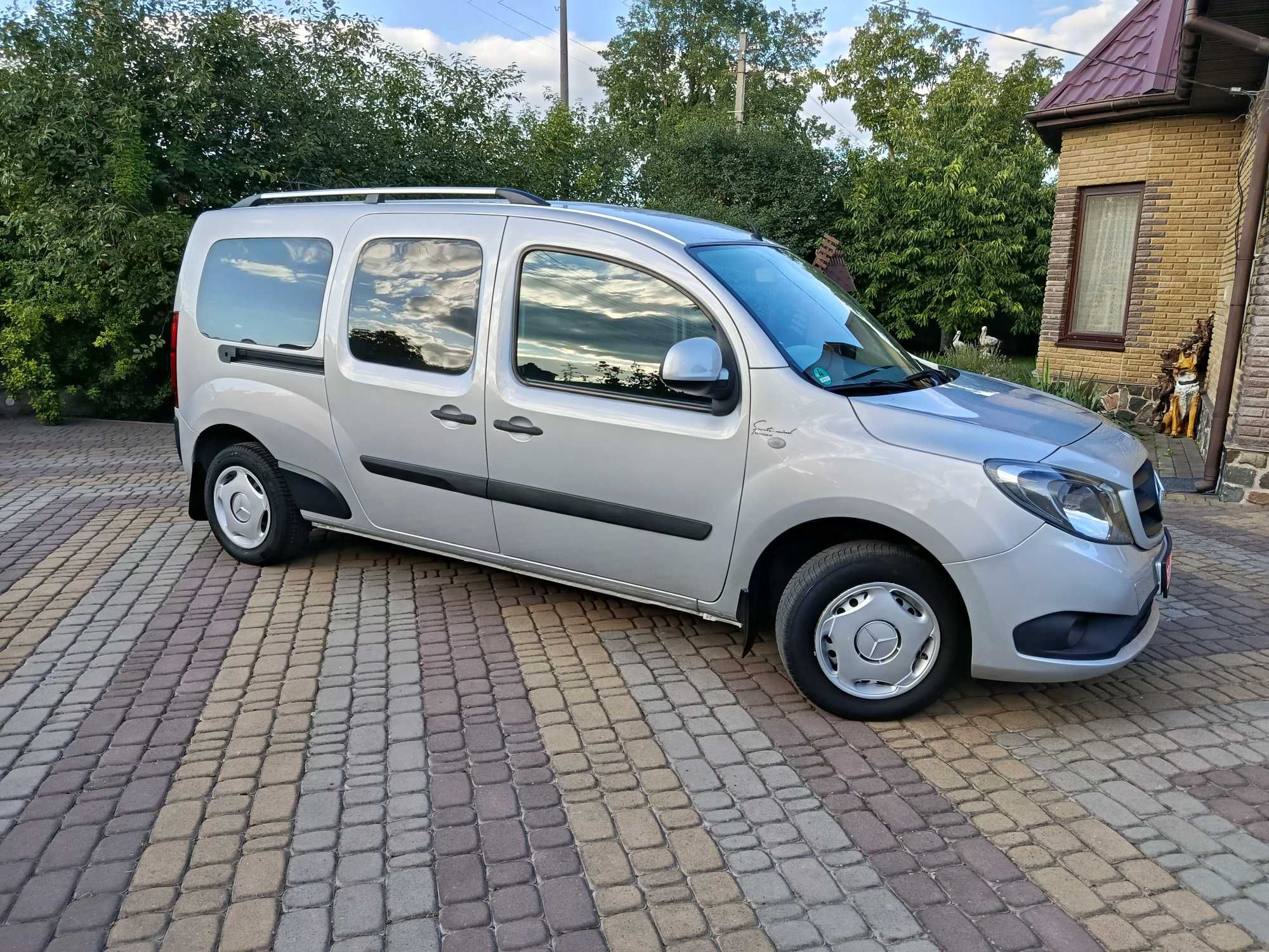 CitanMaxi 111cdi Пасажир 5місць