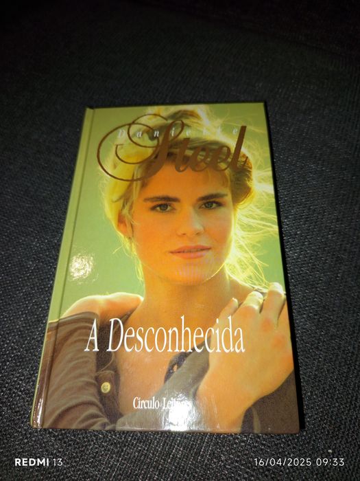 Livro novo de capa dura 'A Desconhecida' da Danielle Steel