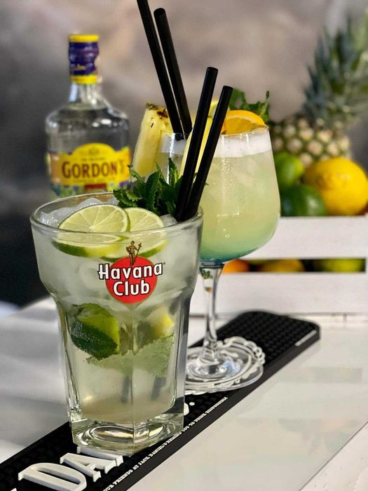 Barman na wesele - Mobilny drink bar - Taniech w chmurach - Napis LOVE