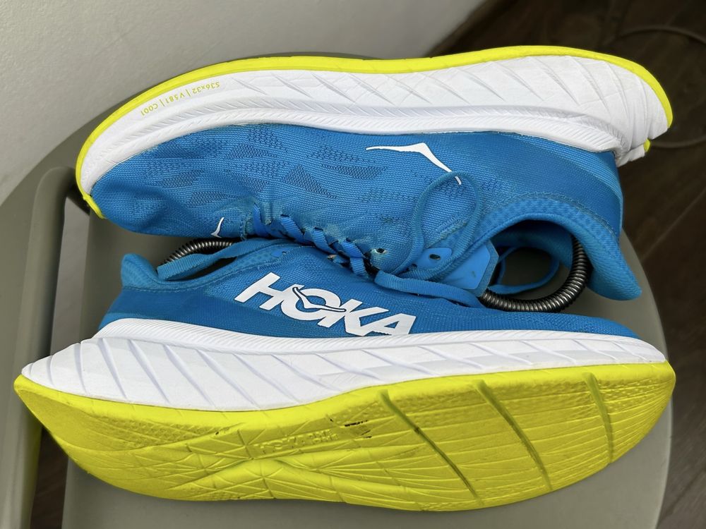Оригінал! Кросівки Hoka Carbon 40.5 розмір 03550