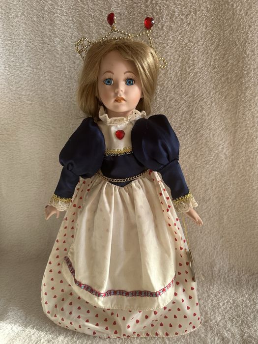 Порцелянові ляльки