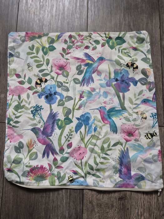 Poszewka na poduszkę dekoracyjna koliber wiosna kwiaty używana