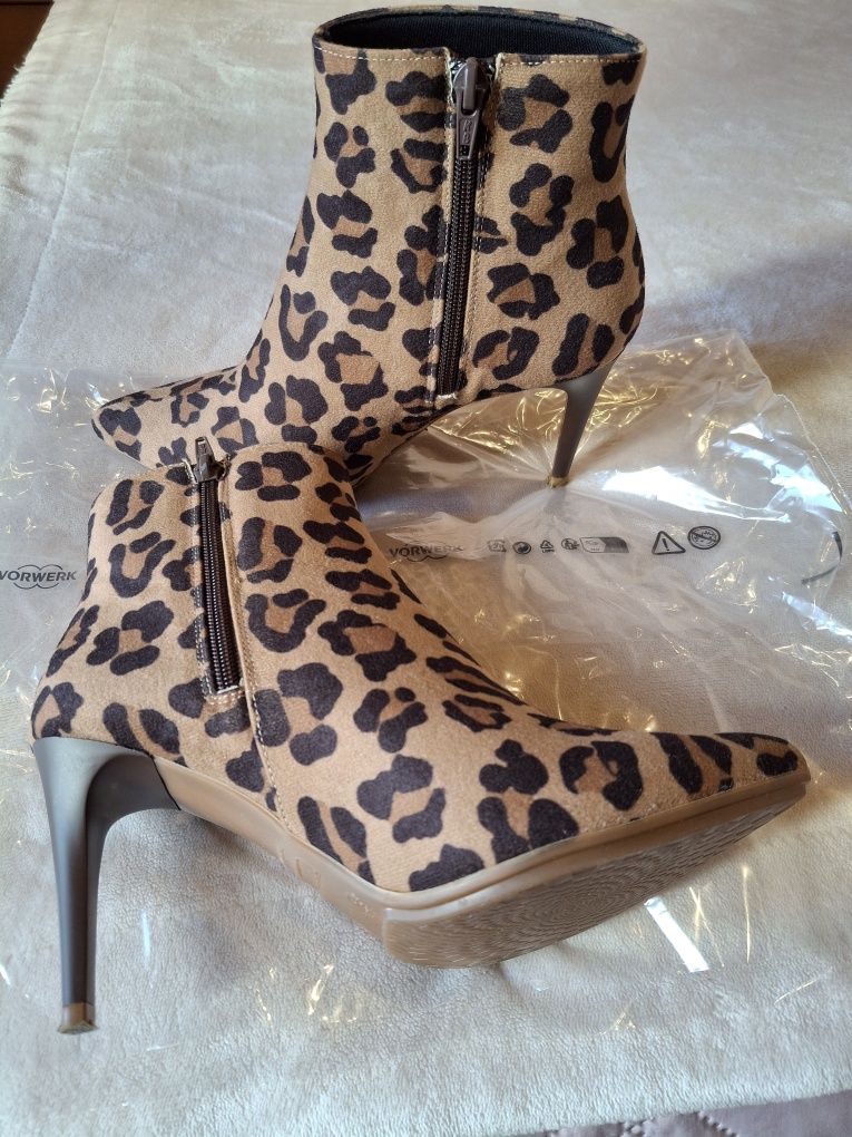 Botins leopardo 37