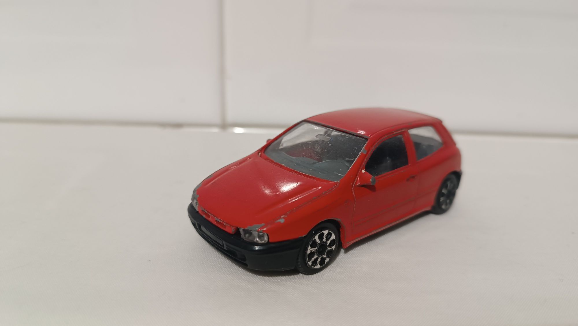Lote 4 carros da Burago.