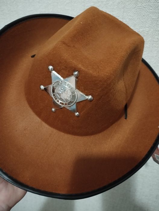 капелюх ковбойський з зіркою шерифа  56-58 розмір