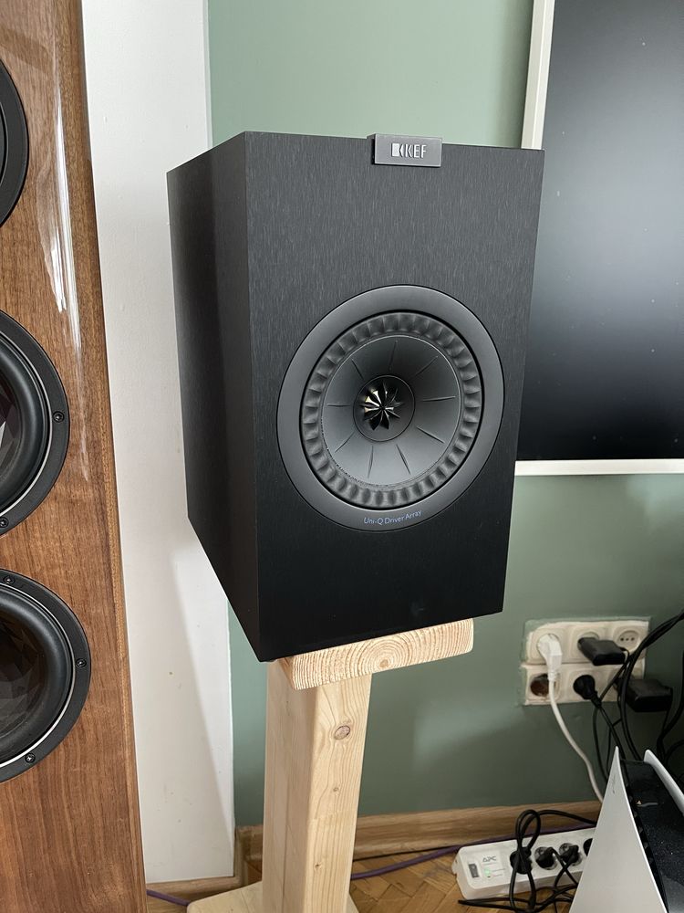 KEF Q350 Kolumny podstawkowe monitory Świetne brzmienie w dobrej cenie