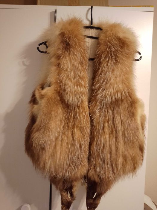 Kamizelka z  lisa naturalne futro 34/36