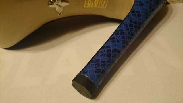 Туфли кожанные, синие, под змеиную кожу. Фирма Mia May