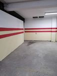 Lugar de garagem com Arrumos
