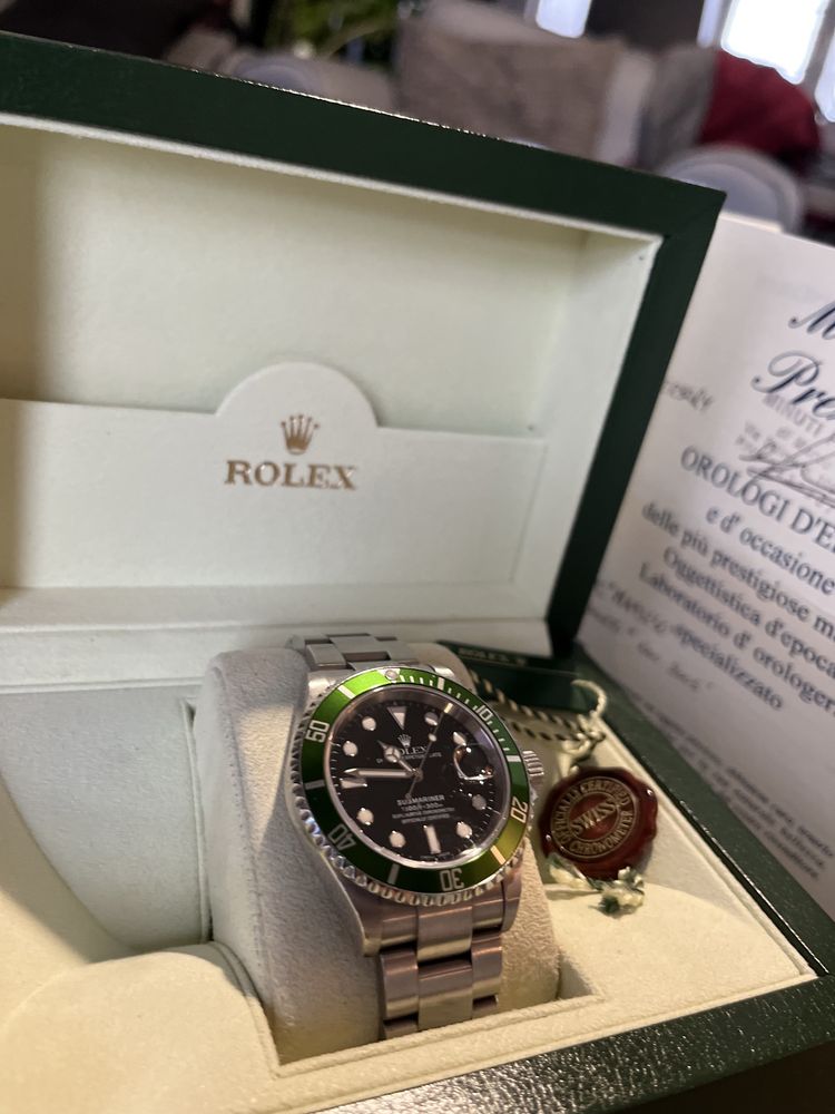 Rolex Submariner 50th Anniversary Kermit 11610LV B/P