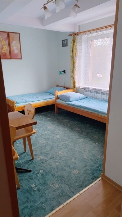Pokoje z łazienkami, grupy, agroturystyka, kuchnia, parking