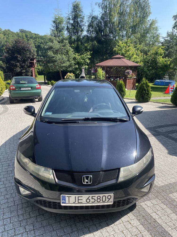 Honda civic ufo 1.4 vtec 2011 od kobiety