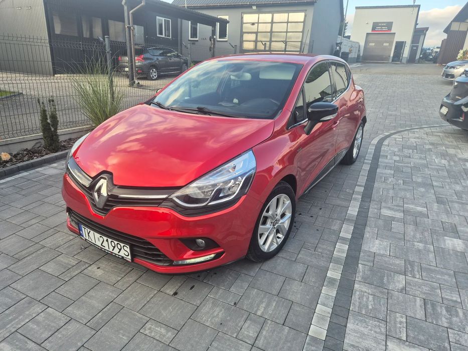 Renault Clio benzynka...mały przebieg...