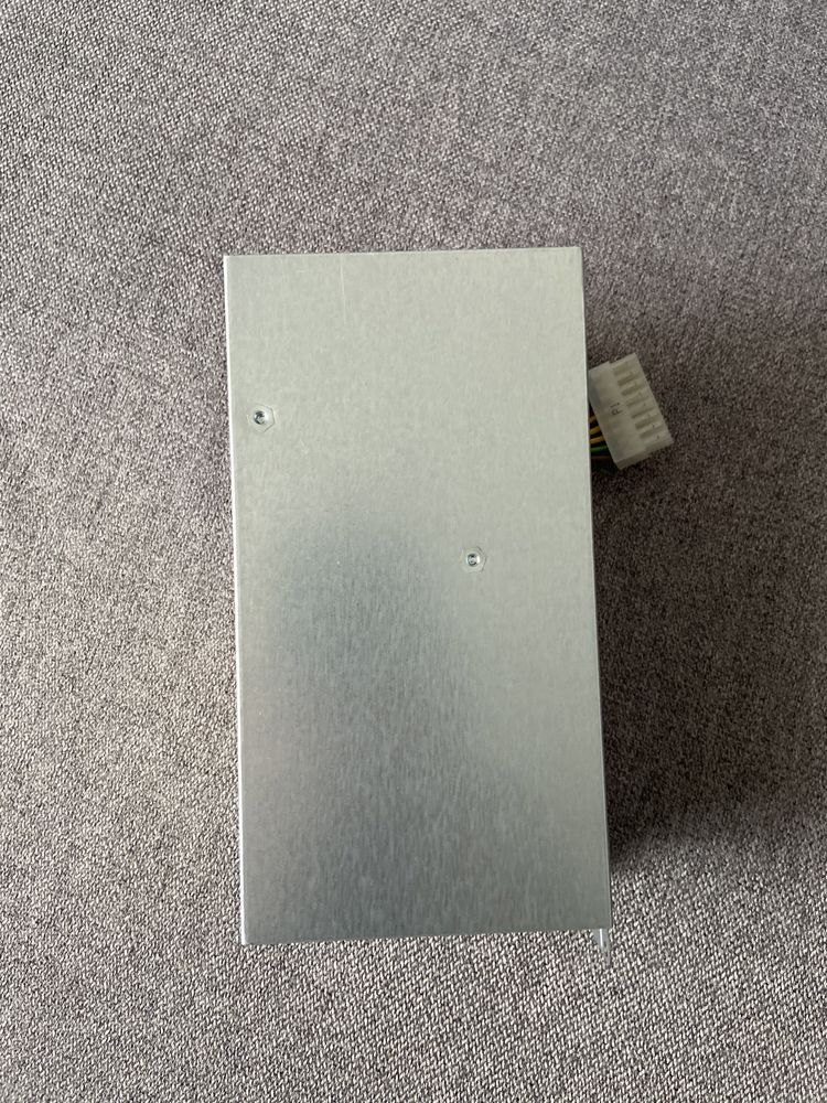 Блок живлення Fujitsu DPS-250AB-82 A 250W
