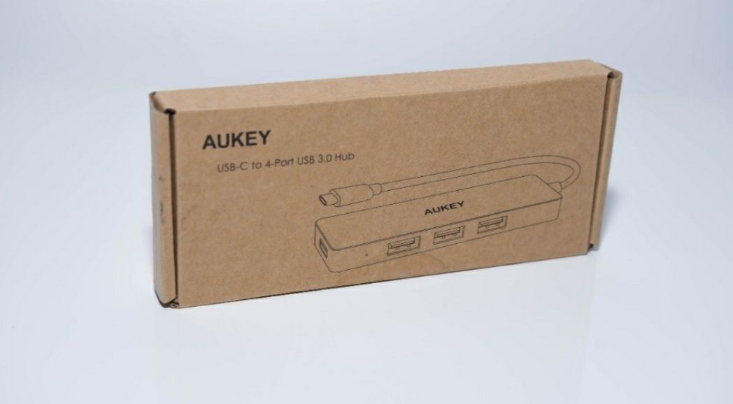 HUB Aukey CB-C64 Czarny HUB USB-C SLIM 4 USB 3.0