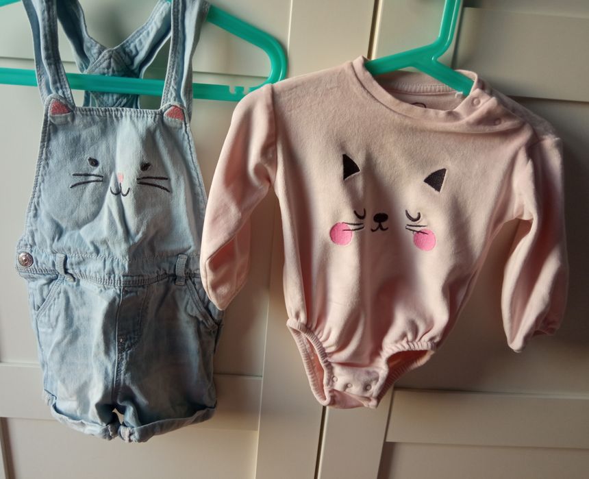 Body welurowe kotek z opaską i ogrodniczki r.80