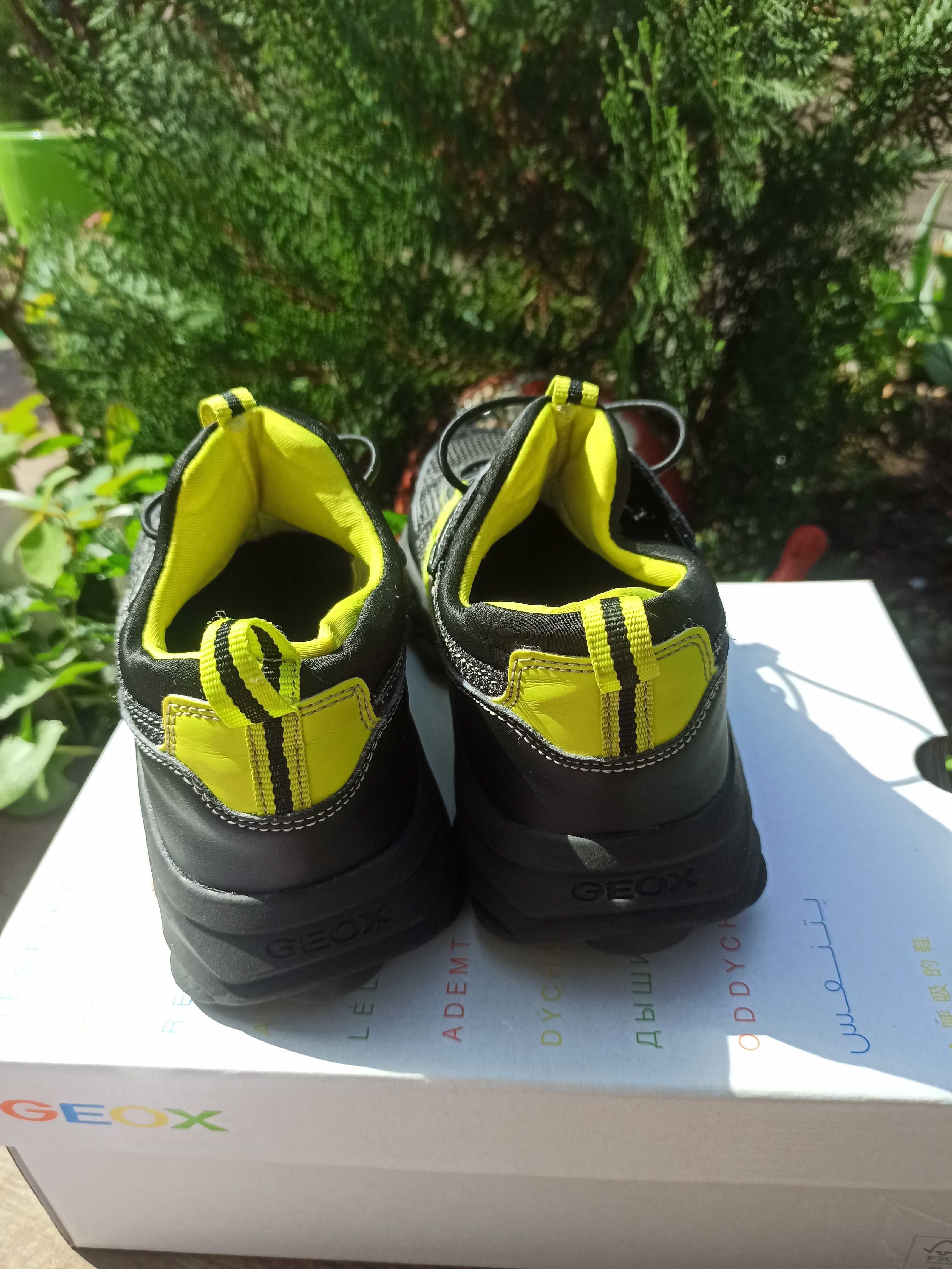 Детские кроссовки для мальчика,Geox 36 р