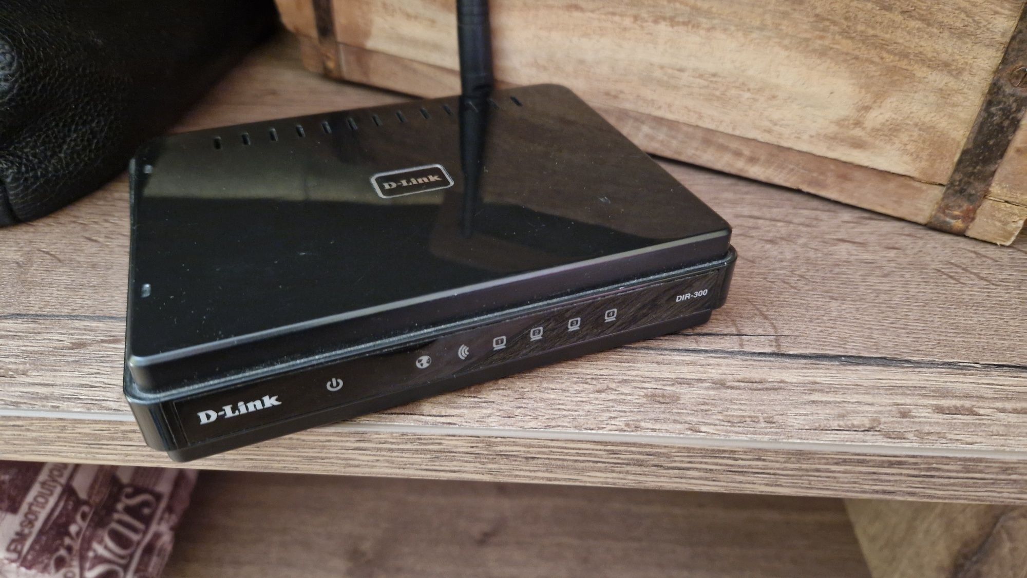 Роутер D-Link DIR-300