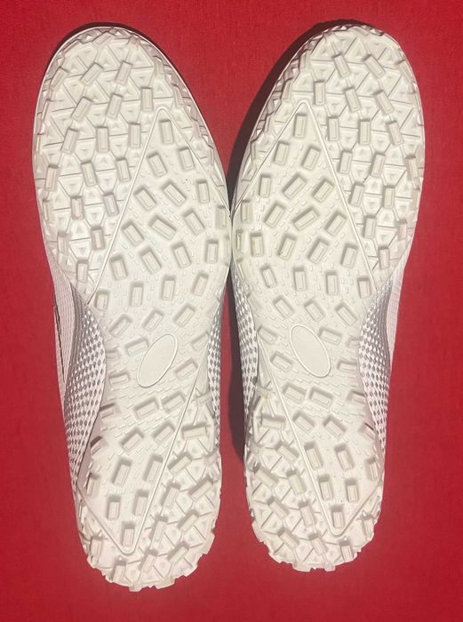 Сороконіжки DAOQUAN 42-43р 27,5см футзалки бутси  буци бампи копи