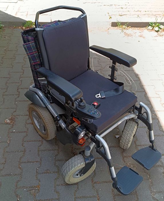 Wózek inwalidzki elektryczny Meyra Smart