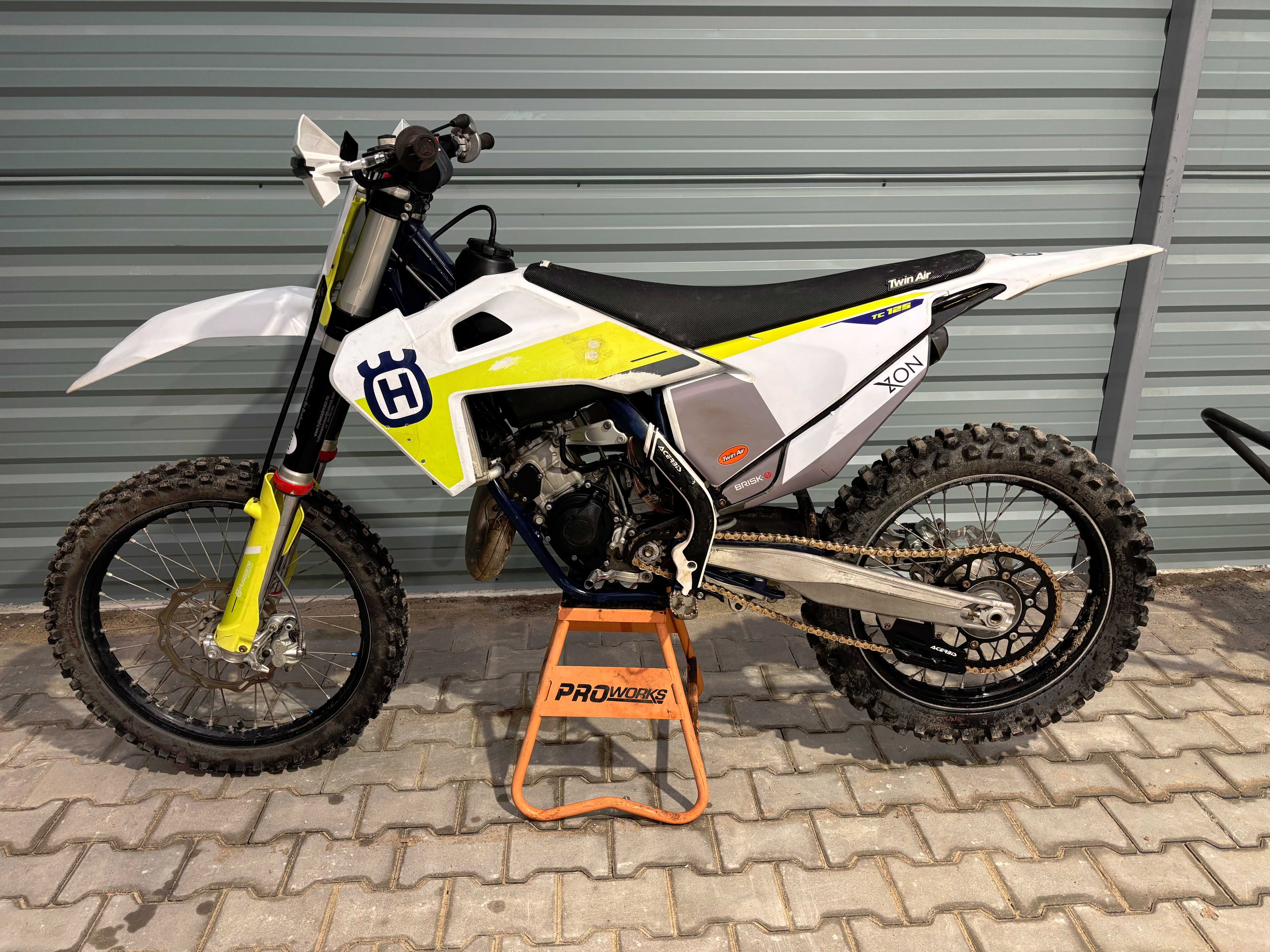Husqvarna tc 125 rok 2021 drugi komplet plastików sx,cr,yz fmf