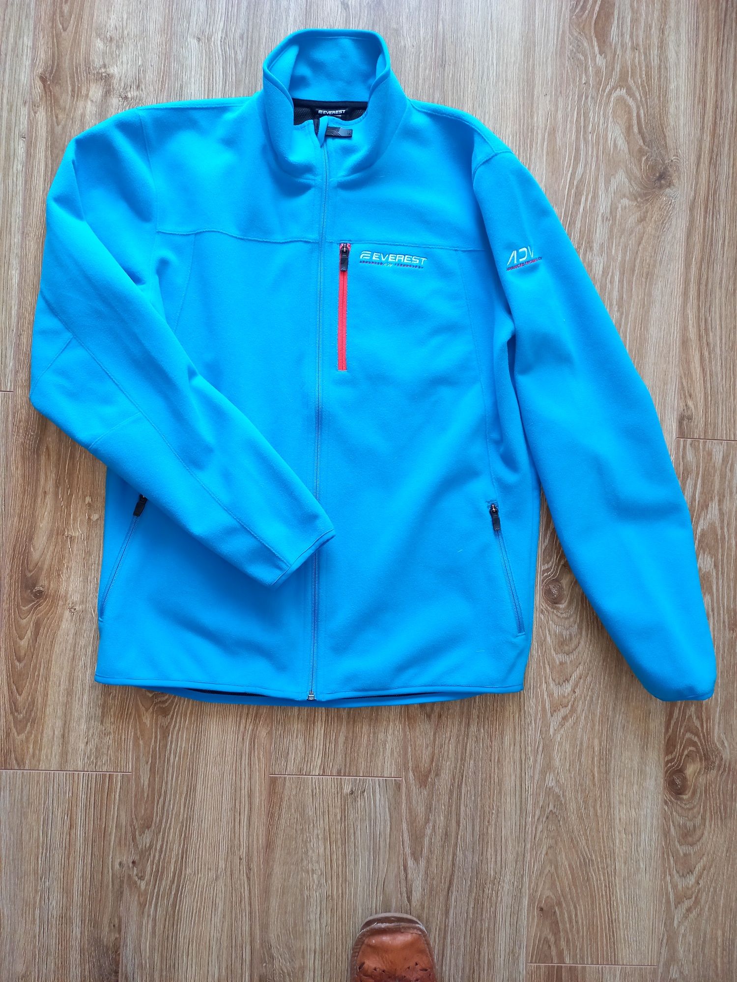Nowy softshell męski Everest