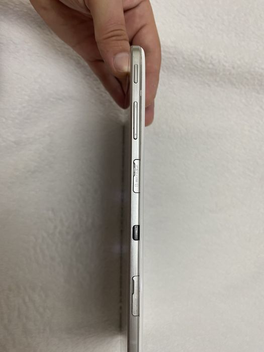 Планшент Galaxy tab 3 “10.1 “