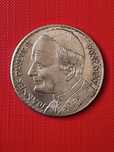Sprzedam medal pamiątkowy z Janem Pawłem II.