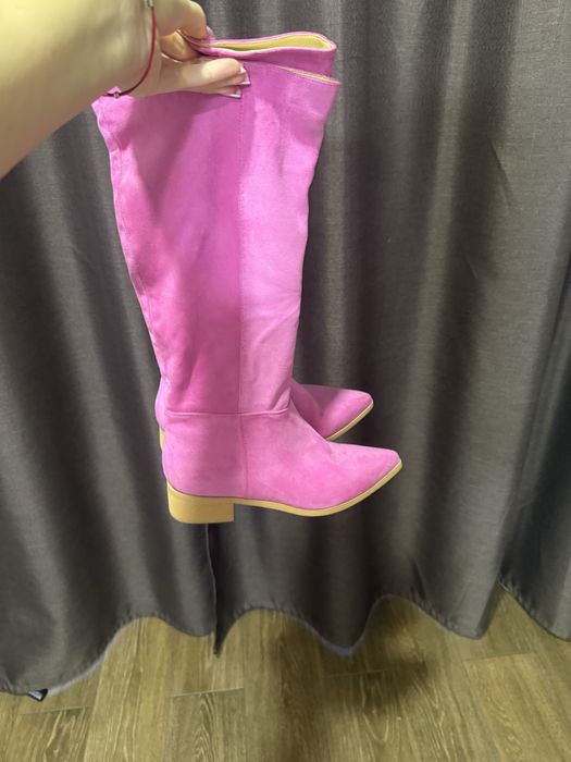 Рожеві сапоги розові