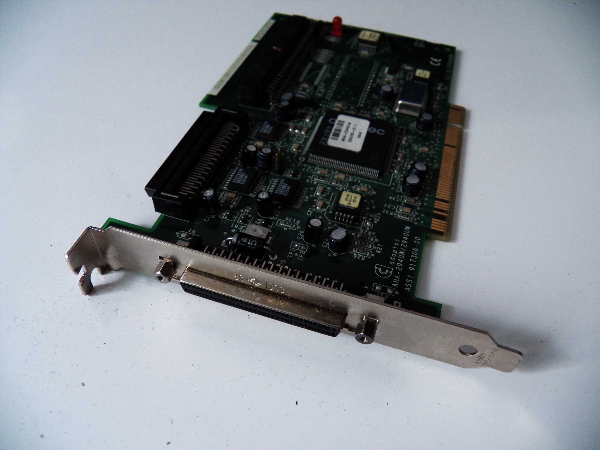 SCSI контроллер PCI adaptec AHA-2940W / 2940UW