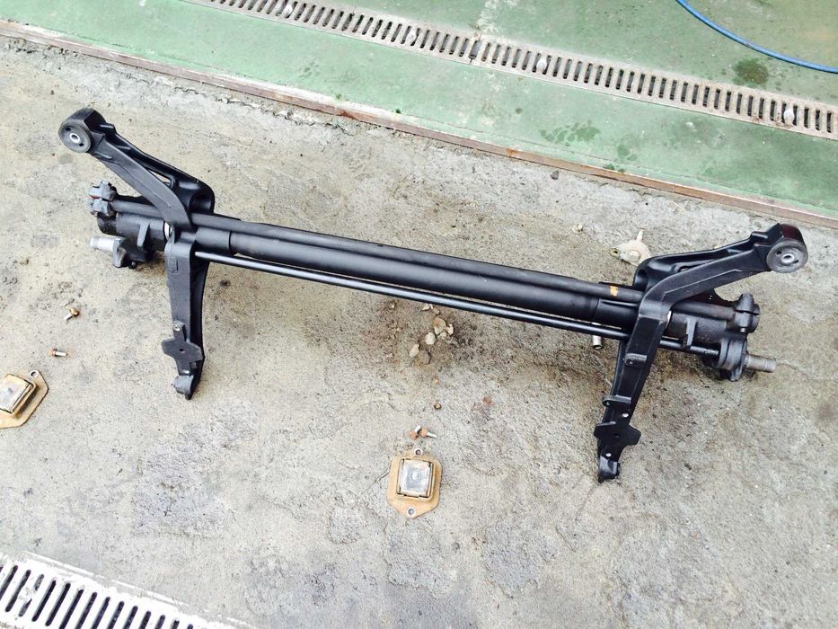 Belka Tylna Peugeot Partner dostawczy-2 LATA GWARANCJI-małopolskie