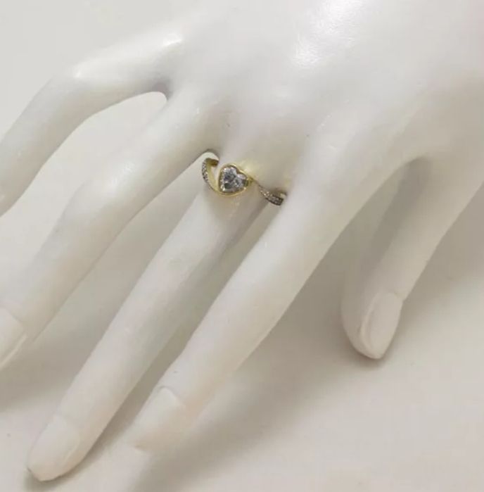 Złoty pierścionek z białymi cyrkoniami serce zaręczyny Nowy 375 r 17