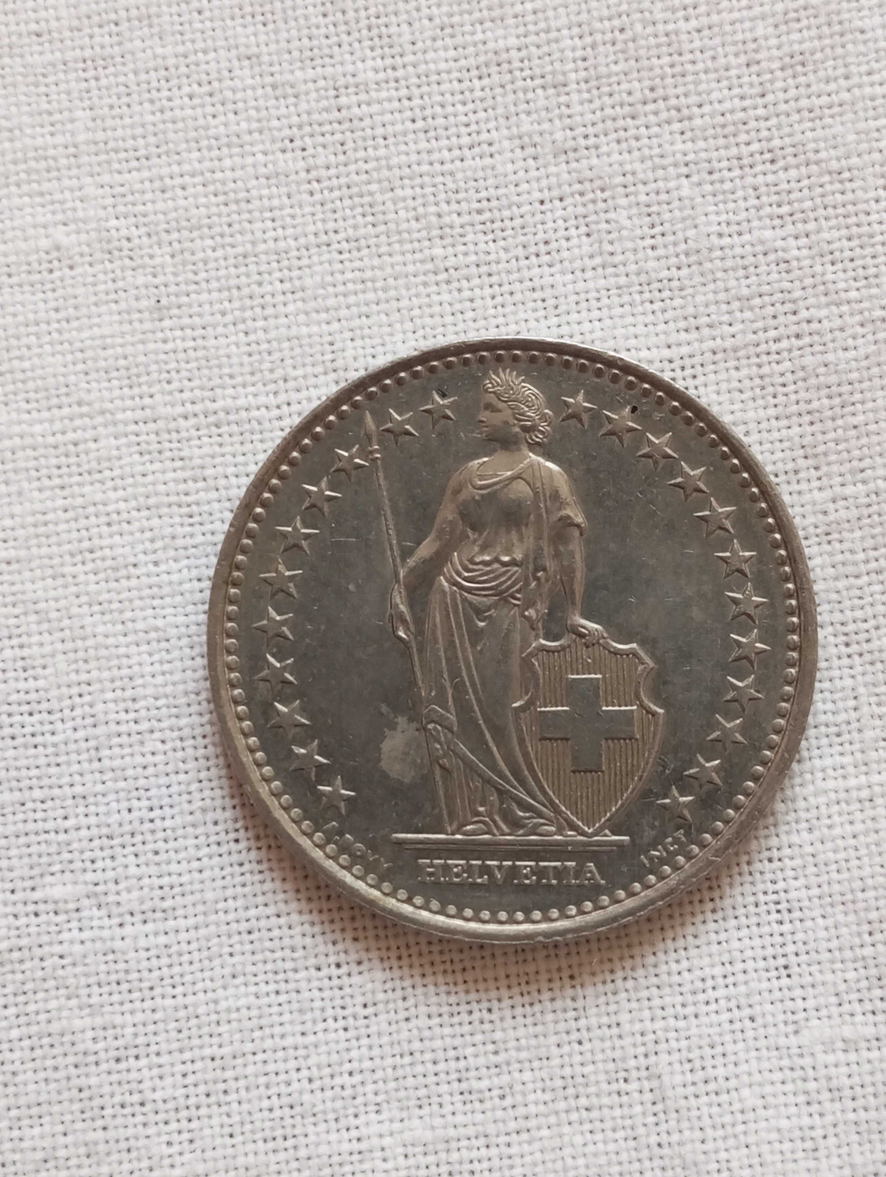 Монета 1 швейцарский франк 2010 г