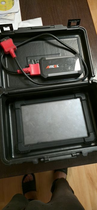 Komputer diagnostyczny ancel do końca działał spadł mi klucz na ekran