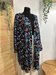Czarna letnia narzutka kimono w kwiatki – Jenya, rozmiar 52