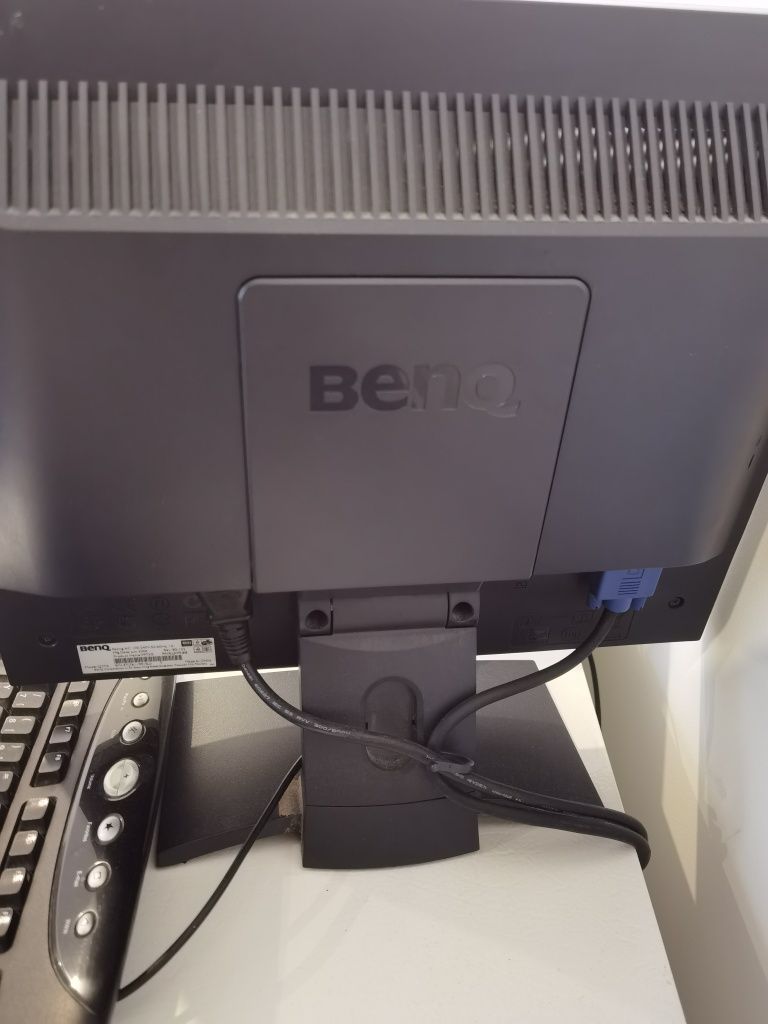 Ecrã LCD Benq 17"