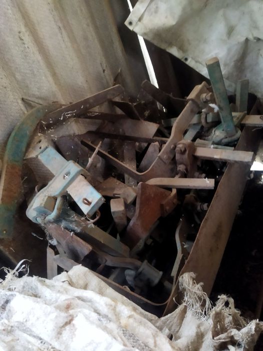 Продам міжрядний культиватор 9 секцій