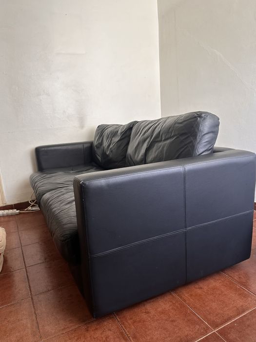 Sofá 2 lugares, napa preto
