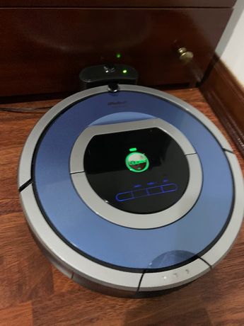 IRobot Aspirador Roomba 790 com conjunto + comando