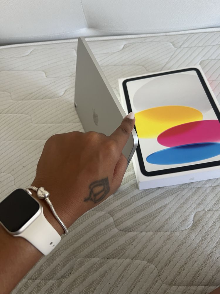 Ipad (10th generation) 64gb