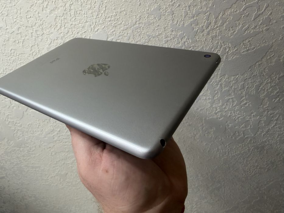 iPad Mini 4 128Gb WiFi Black A1538