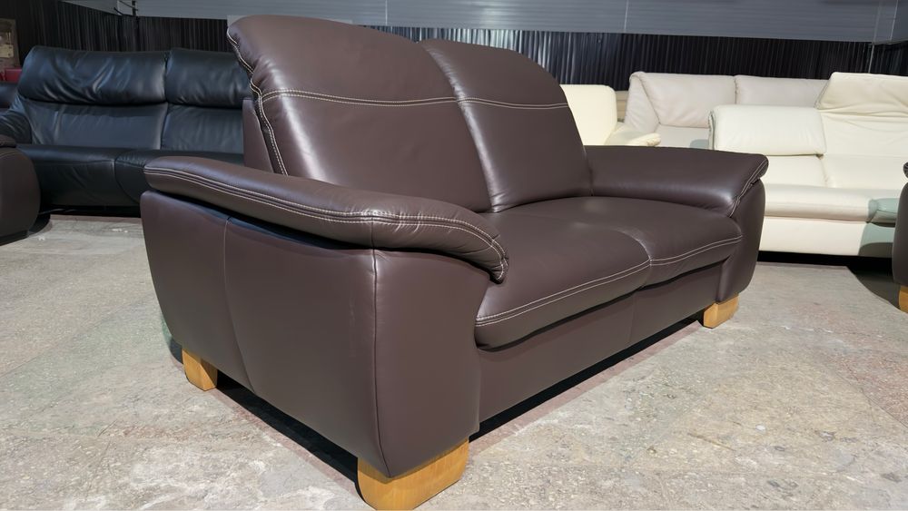 Шкіряний не розкладний диван. Кожаный не раскладной комплект