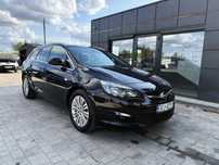 Opel Astra 1.4 Turbo LIFT Cosmo Ledy Xenon Nawigacja Czujniki Przód Tył Klima