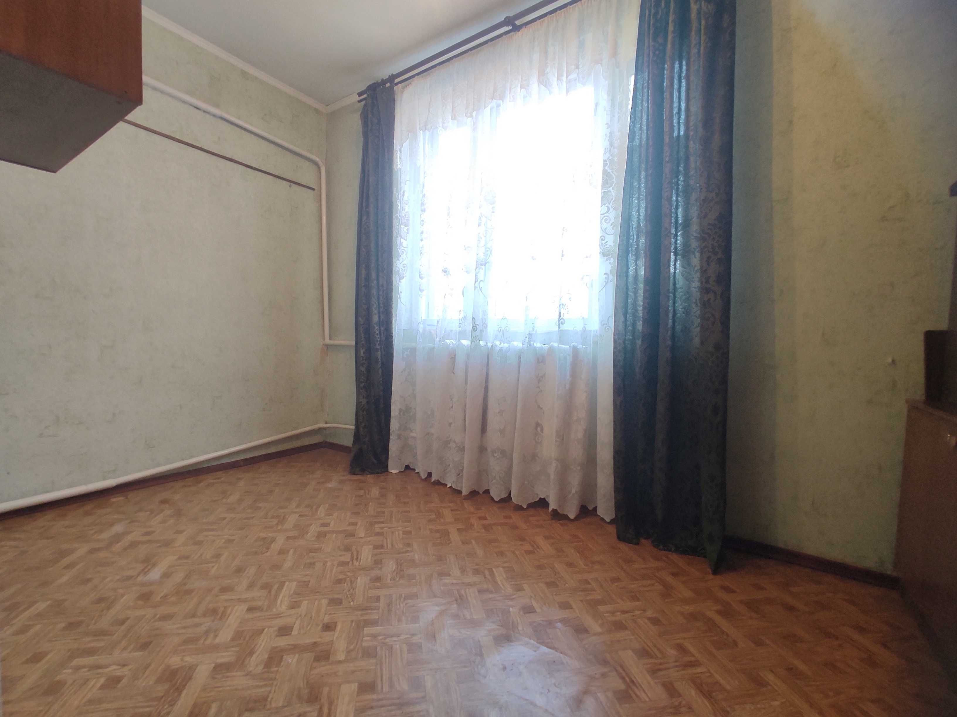 Продаж будинку (100м2+16сот). Житловий стан. Центр, Харківська 16км