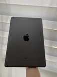 Ipad 8 32gb -ідеальний стан+чохол  у подарунок