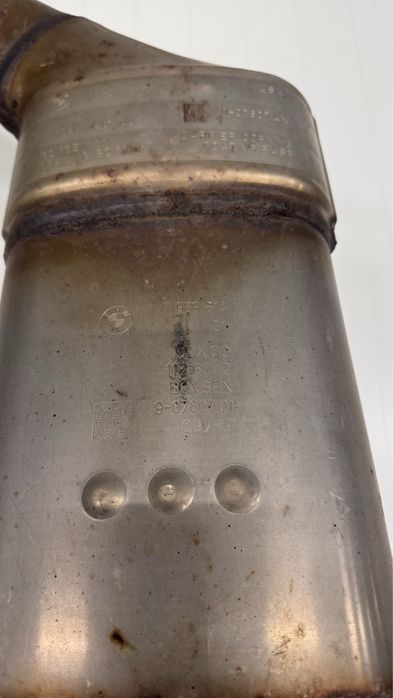 Вихлопна труба бмв g20 глушник каталізатор резонатор бмв заслонув